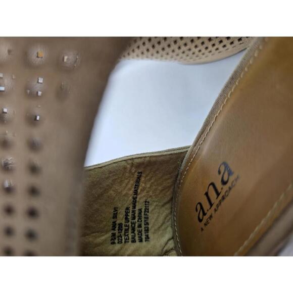 a.n.a. a new approach Open Toe Wedge Heel Sandals Cascade Wide Camel Size 9.5 - Picture 8 of 9
